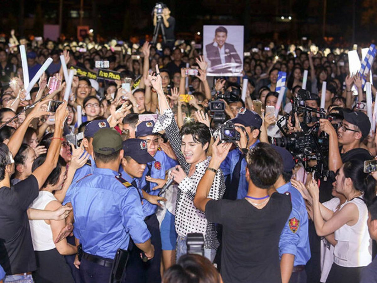 Rủi Ro An Ninh & Đám Đông (Crowd Control)