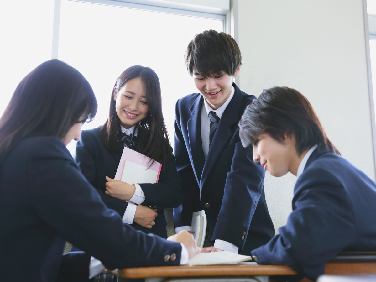 Việc bình chọn có hệ thống giúp nâng cấp nhận diện cho trường