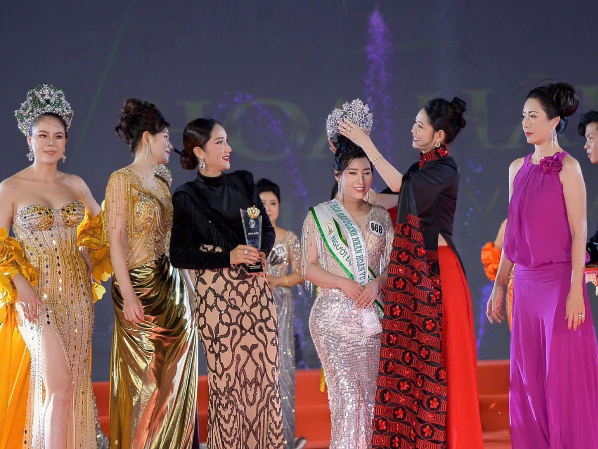 Hoa hậu Doanh nhân Hoàn vũ - Cuộc thi tôn vinh sắc đẹp doanh nhân người Việt